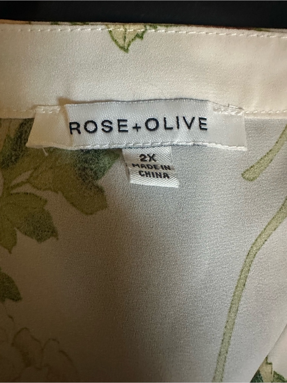 Rose & Olive Floral Button-Front V-Neck Blouse in White, Green & Orange - Picture 4 of 6